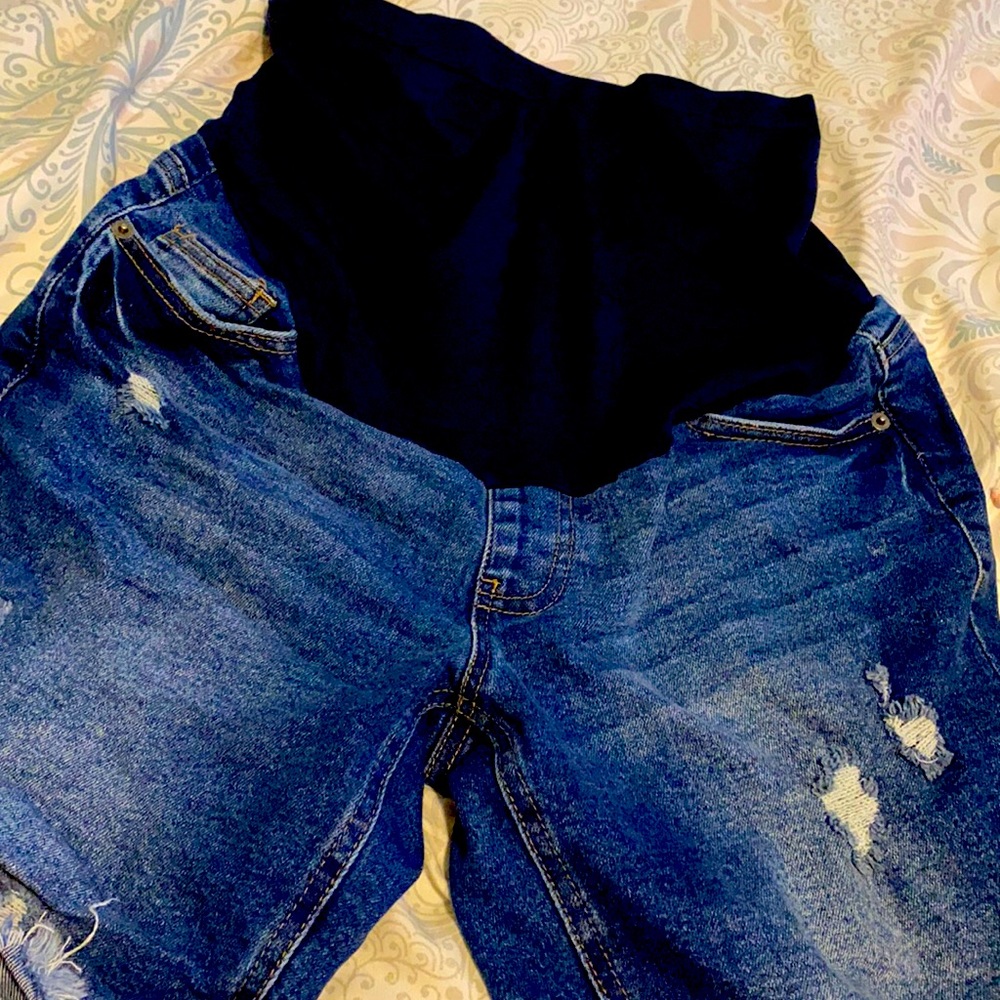 Maternity shorts small 4/6